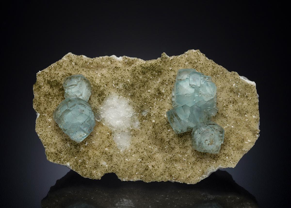 CC30433 specimen image