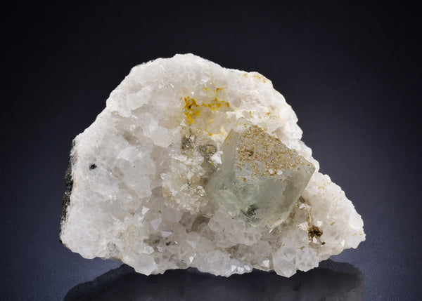 FLUORITE with SIDERITE and QUARTZ