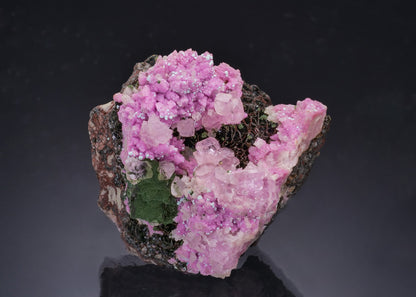 Cobaltoan CALCITE on Cobaltoan DOLOMITE with KOLWEZITE
