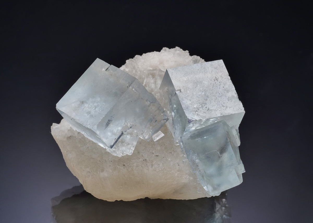 FLUORITE on QUARTZ