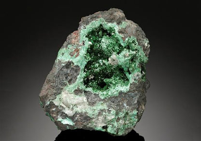 CC8235 specimen image