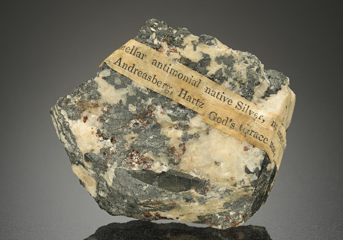 CC8563 specimen image