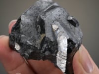 NICKELSKUTTERUDITE  (FORMERLY CHLOANTHITE)
