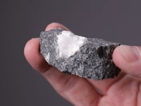 MAKATITE