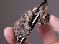 EPIDIDYMITE on AEGIRINE with QUARTZ