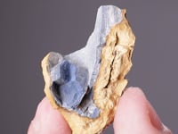 FERROSTRUNZITE   on VIVIANITE
