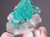 DIOPTASE on CERUSSITE