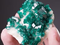 DIOPTASE on CALCITE