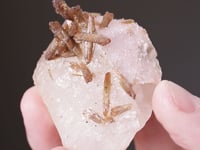 QUARTZ   with EOSPHORITE