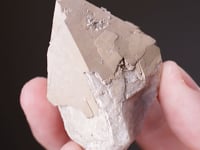 HYDROXYLHERDERITE