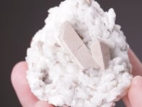 HYDROXYLHERDERITE  with ALBITE