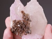 QUARTZ var. "ROSE QUARTZ" with EOSPHORITE