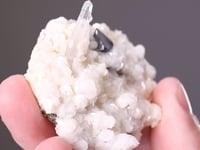 SCHEELITE and CALCITE  on QUARTZ