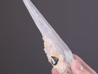 SCHEELITE on QUARTZ