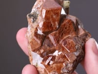 GROSSULAR Var. HESSONITE