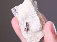 ALLANITE-(Ce)   on DOLOMITE