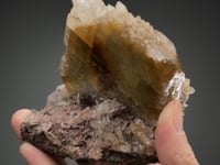 BARYTE