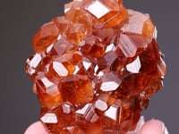 GROSSULAR GARNET