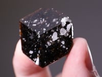 TOURMALINE (UVITE)