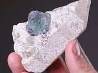 FLUORITE  on QUARTZ