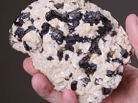 SPHALERITE  on DOLOMITE