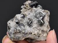 TETRAHEDRITE   with QUARTZ