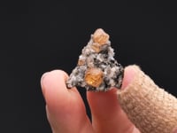 GROSSULAR   var. Hessonite