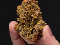 PYROMORPHITE   on BARYTE