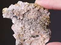 NATIVE GOLD on QUARTZ