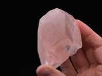 BERYL   var. Morganite