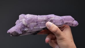 FLUORITE   on QUARTZ