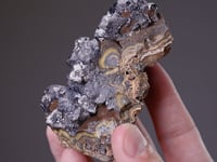 GALENA   on Schalenblende