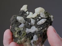 CERUSSITE   with MOTTRAMITE