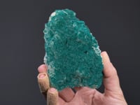 DIOPTASE   on CALCITE