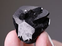 FLUOR-UVITE-UVITE Series (TOURMALINE)