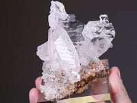 Faden QUARTZ with FLUORAPATITE